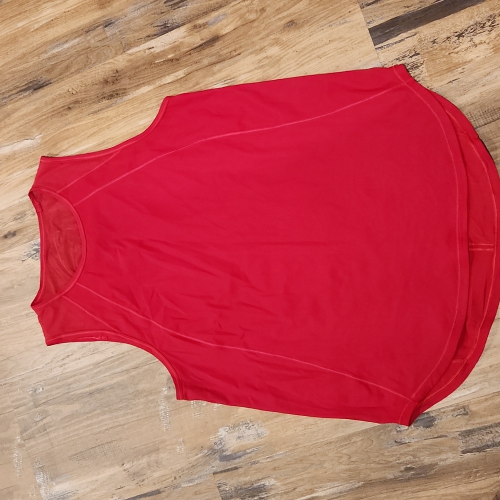 Lululemon sculpt tank